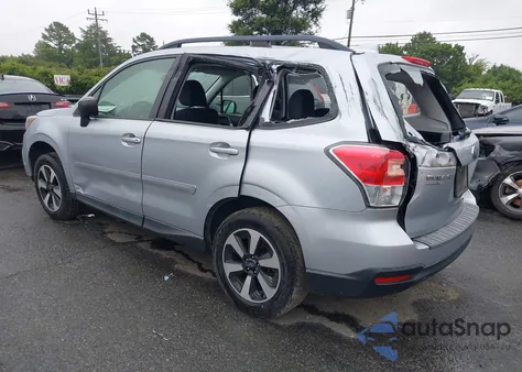 2018 Subaru Forester 2.5I из США, поврежденный, VIN JF2SJABC6JH468452
